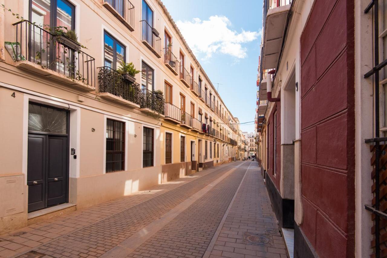 Malaga Tour Apartment- Elegance & Confort In The Historic Center Exterior photo